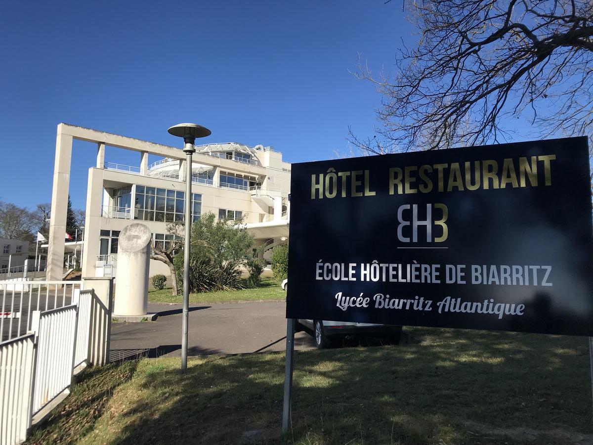 Hotel Biarritz Atlantique - Lycee Hotelier - Management School Exterior photo